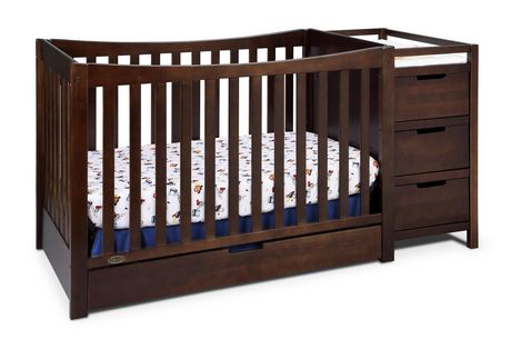 ranjang bayi minimalis multifungsi